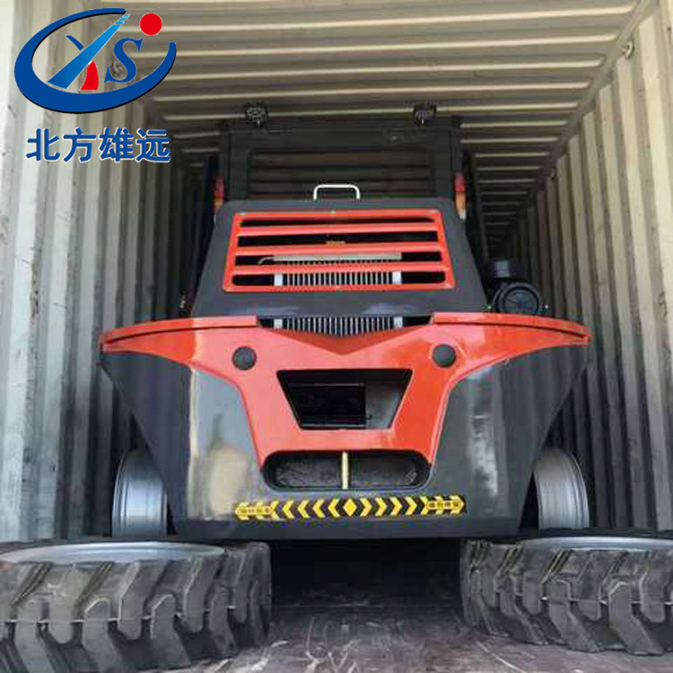 裝卸車(chē)野戰(zhàn)叉車(chē)越野叉車(chē)山東叉車(chē)四驅(qū)叉車(chē)