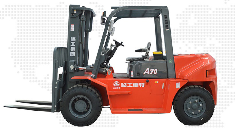 重特內(nèi)燃平衡重式叉車CPCD70