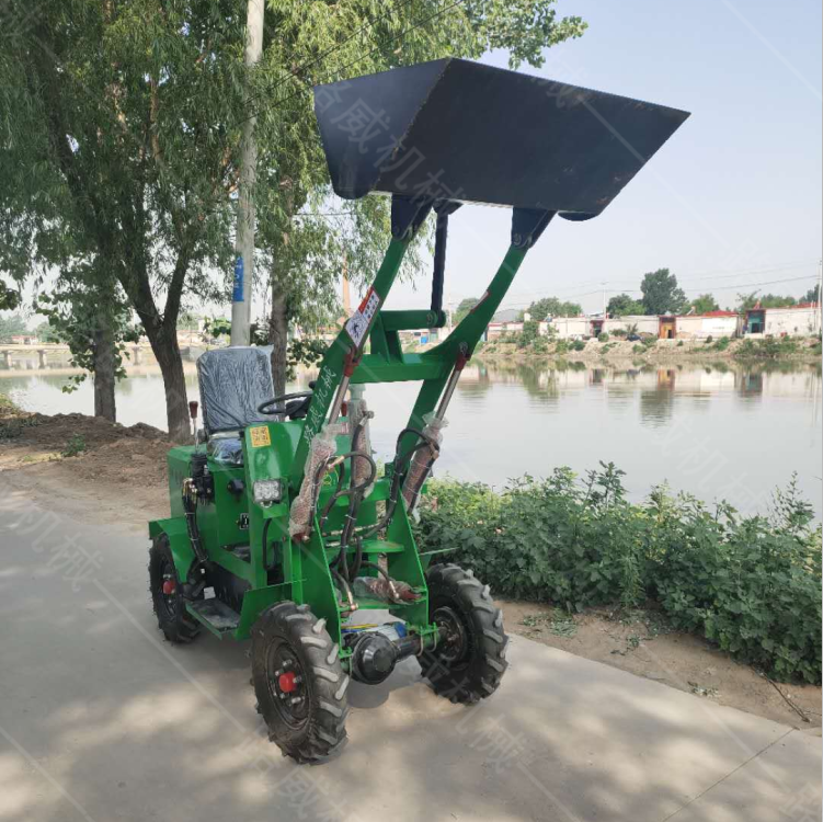生產(chǎn)四驅(qū)電動(dòng)裝載機(jī) 新能源四驅(qū)電動(dòng)鏟車 工地電動(dòng)鏟車