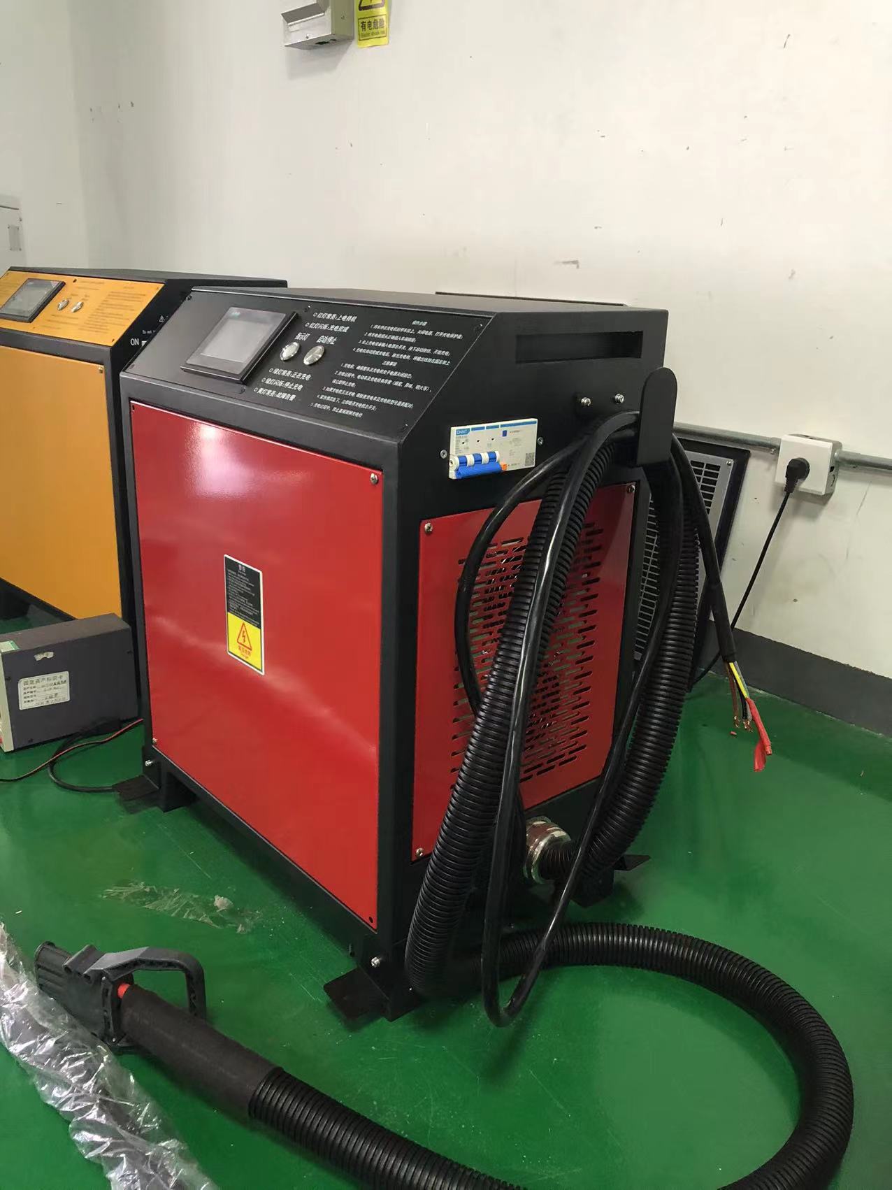 80V70A充電機