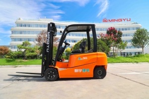 明宇A(yù)30電動(dòng)平衡重式叉車