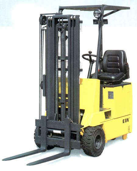 歐模(OM)0.8噸三輪電動平衡重叉車 E8N