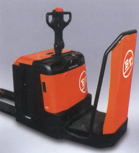 瑞典比特(BT)2.4噸站駕式電動(dòng)托盤搬運(yùn)叉車 P24