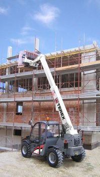 美國德雷克斯叉車（Terex）2.5噸伸縮臂叉車 TEREX Telelift 2506 Telehandler