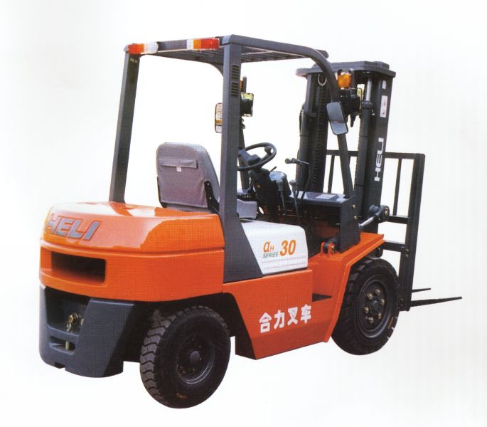 寶雞合力α系列2.5噸內(nèi)燃汽油平衡重叉車 CPQ25B
