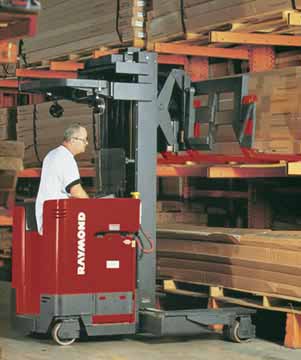 美國雷蒙叉車(RAYMOND)4500磅站駕前移式叉車 The Fiddler™ 4-D Lift Truck