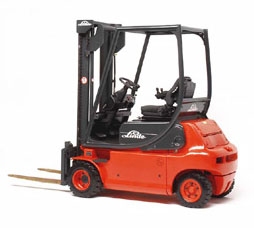 德國林德叉車(LINDE)1.5噸四輪電動平衡重叉車 E15