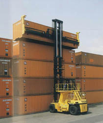 日本TCM叉車7噸空箱內(nèi)燃集裝箱平衡重叉車 Empty container handler
