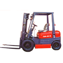 天津中外建(JINCHA)2噸柴油平衡重叉車 CPCD20