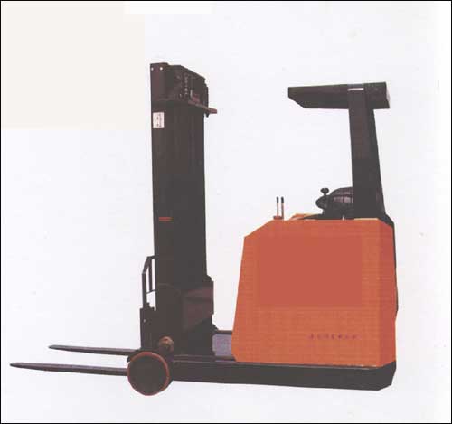 重慶明華側(cè)駕前移式叉車