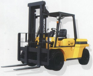 現(xiàn)代平衡重式柴油叉車 CPCD60E