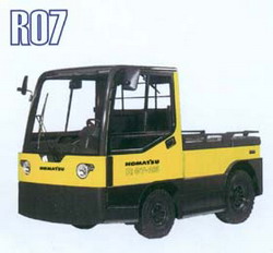 小松電動牽引車 R07