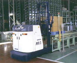 小松自動(dòng)叉車(chē)  