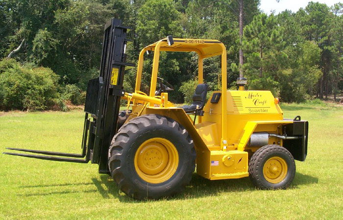 美國Master Craft6,000磅重型越野叉車 S-06-253