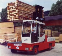 意大利BP3噸內(nèi)燃側(cè)面叉車 HT3KU