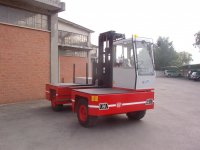 意大利BP4噸內(nèi)燃側(cè)面叉車 HT4KU-15