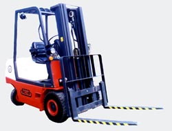 保加利亞Beta1.6噸內(nèi)燃柴油平衡重叉車 D1620.1