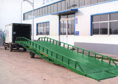 液壓登車橋 DCQY