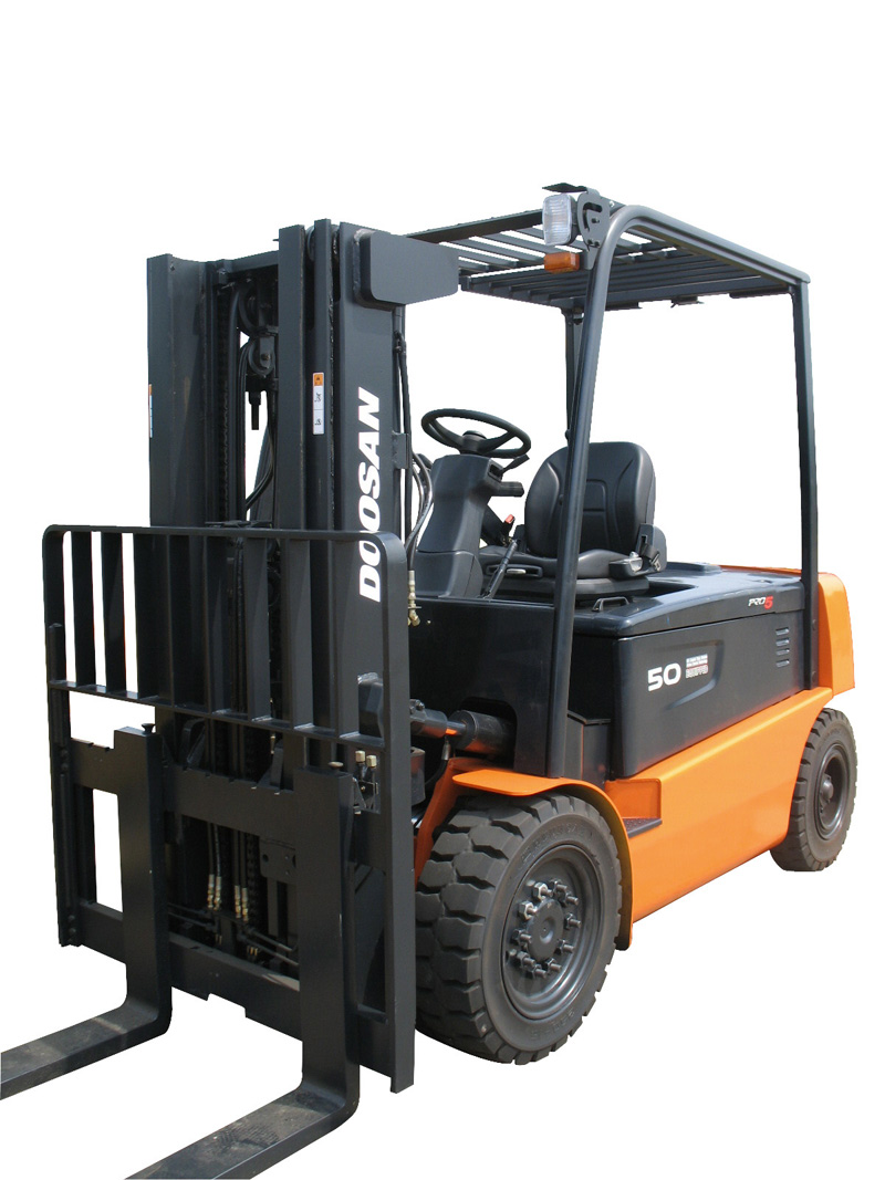 斗山四輪平衡重叉車（07新品） bx50