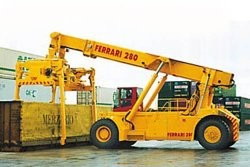 意大利CVS Ferrari 280S內(nèi)燃集裝箱正面吊 Ferrari 280S