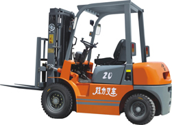 寶雞雙力CPC系列內(nèi)燃平衡重叉車(chē) CPC(D)20C~CPC(D)30C