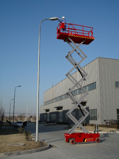 叉自行式高空作業(yè)平臺(tái) GTJZ型剪