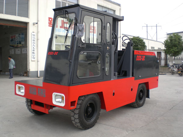 鎮(zhèn)江福馬內(nèi)燃側(cè)面叉車 CCC-3C