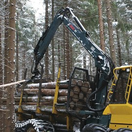 芬蘭(HIAB)LOGLIFT 111 F木材抓舉搬運叉車 LOGLIFT 111 F