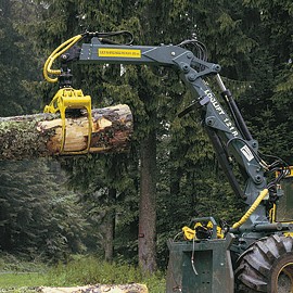 芬蘭(HIAB)LOGLIFT 121 R木材抓舉搬運(yùn)叉車 LOGLIFT 121 R