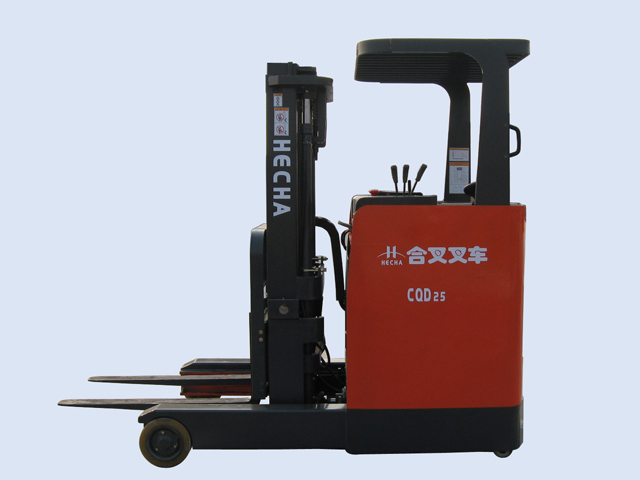 CQD25前移式電動(dòng)叉車(chē)
