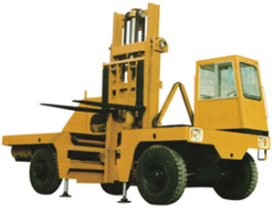 洛陽一拖CCC-3A/5/10側(cè)面叉車 CCC-3A/5/10