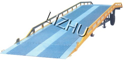 移動式登車橋 DCQY