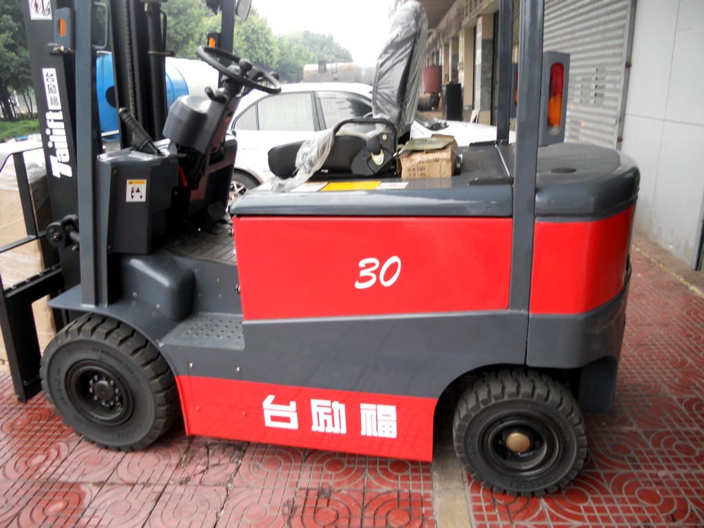 廠家直銷臺勵福電動叉車 FB30