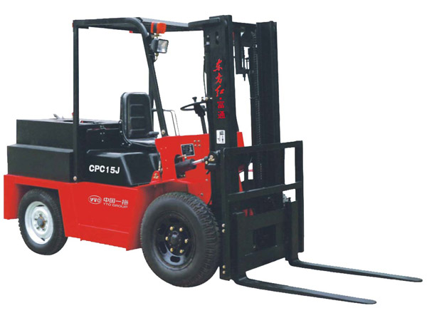 東方紅小型叉車CPC15JC 東方紅小型叉車CPC15JC