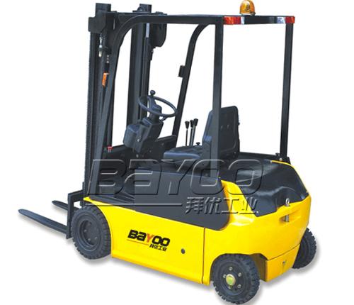 專業(yè)提供BAYOO品牌四支點(diǎn)全電動(dòng)叉車、電瓶叉車、高位揀選叉車