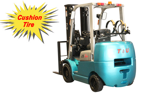 1.5 - 2.5 噸S200內(nèi)燃平衡重式叉車 FC25TD