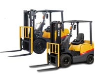 1-3噸內燃式叉車