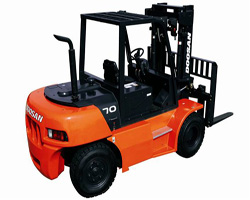 斗山叉車 斗山D50/60/70G內燃平衡重叉車