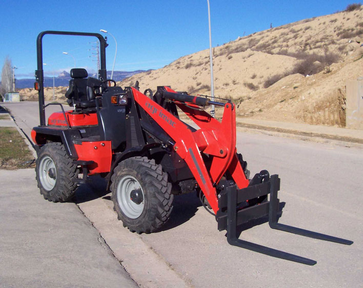 AGRIMAC（英國(guó)）舉升叉車