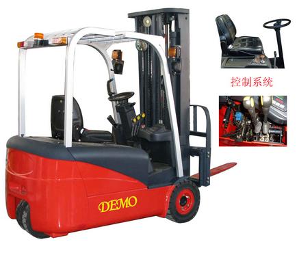 電動三支點叉車 DM-E13S