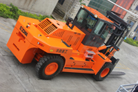 重型叉車(chē) 25噸叉車(chē) 大噸位叉車(chē) 石材叉車(chē) HNF-250