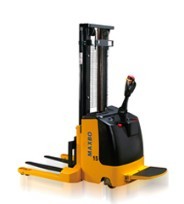 MAXBO慕克全電動寬支腿堆高車 MF07064