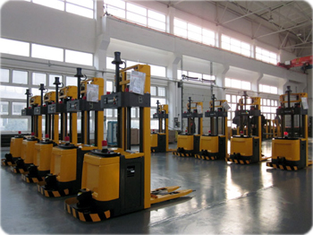 機(jī)科：自動(dòng)導(dǎo)向搬運(yùn)車