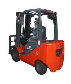 1-1.8T內(nèi)燃平衡重式柴油叉車 1-1.8T內(nèi)燃平衡重