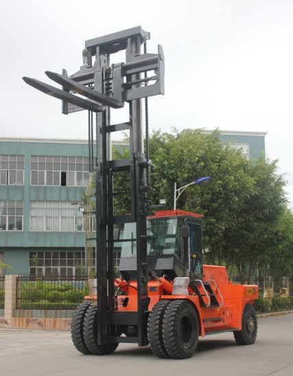 16噸集裝箱叉車(chē) HNF160
