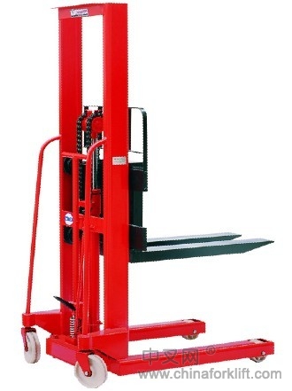 便宜實(shí)用的手動液壓升降叉車︱?qū)I(yè)制造手動液壓堆高機(jī)的廠家周年折銷 CTY3A