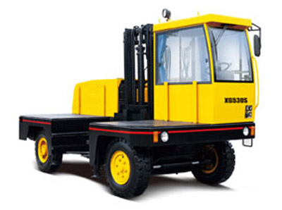 廈工3噸柴油側(cè)面叉車 CCCD3A(XG530S-DT2)