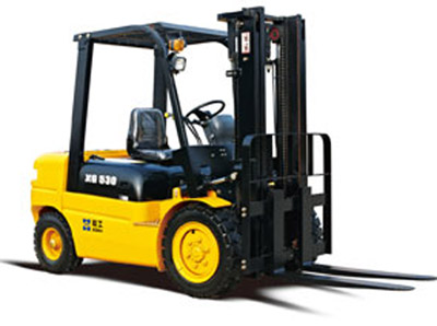 廈工3噸柴油平衡重式叉車 CPC30H(XG530-D2)