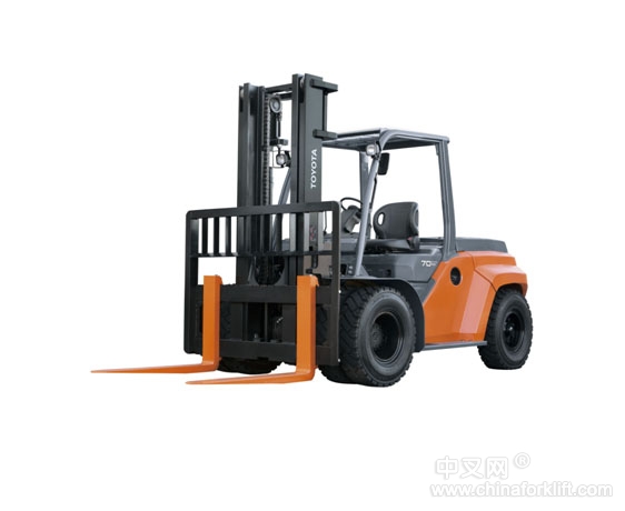 豐田8系列7噸內(nèi)燃平衡重叉車 8FD70
