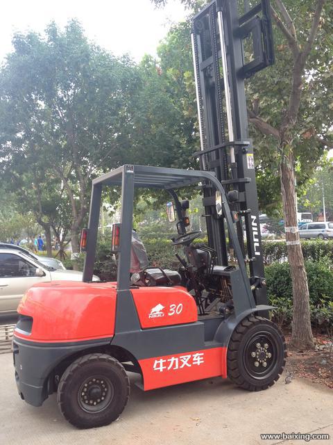 牛力叉車(chē) FD30